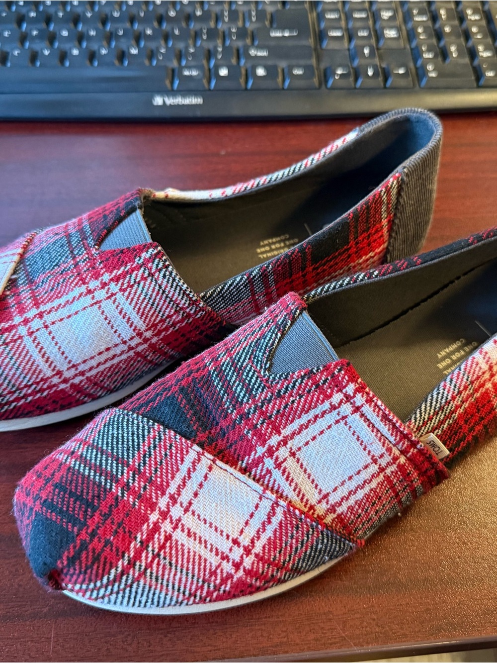 Toms Red Plaid Slip-On Flats